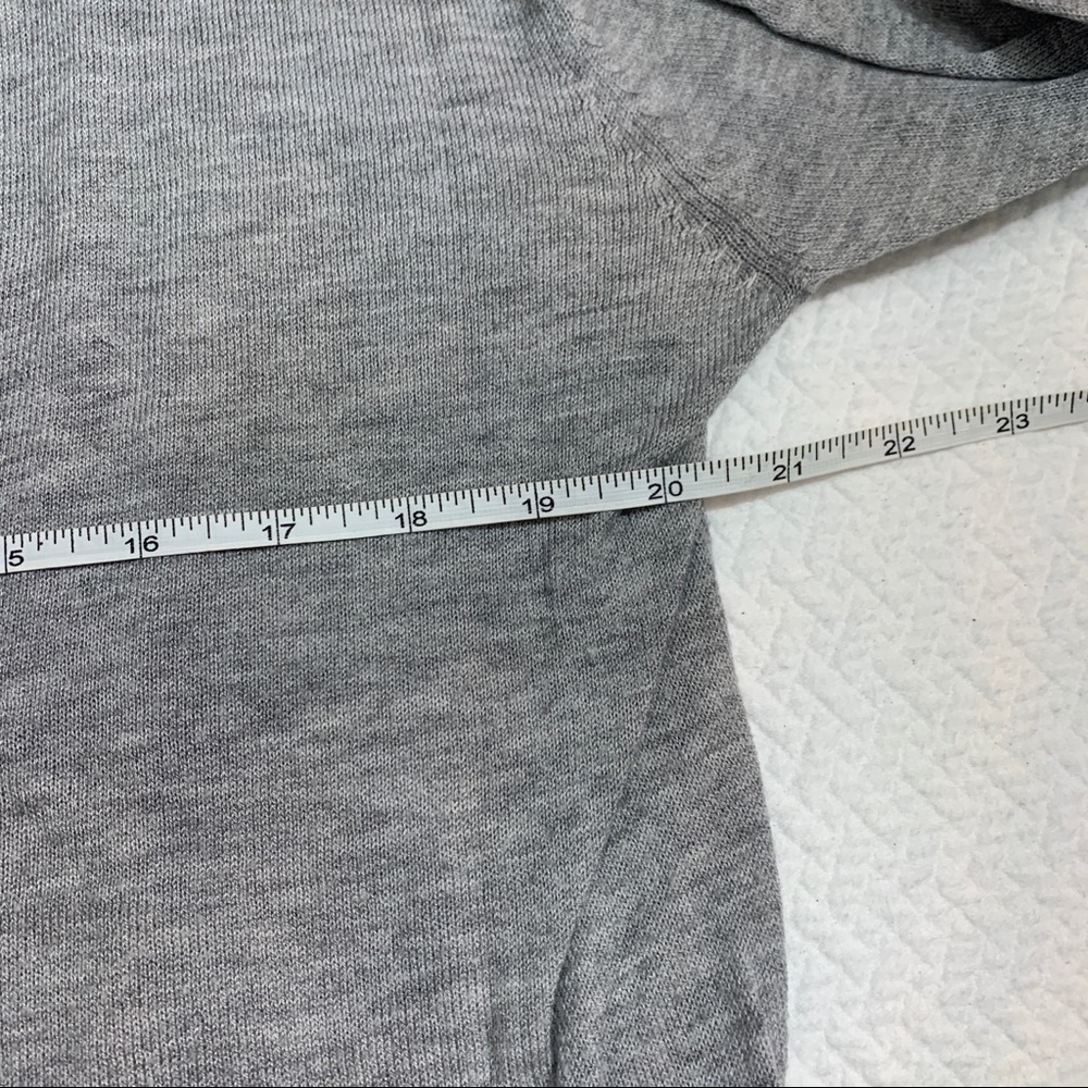 𝅺zara Knit Lightweight Grey V-Neck Sweater Oversized Size S - Picture 7 of 8